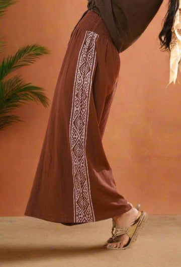 Ragini H pants