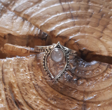 Prsteň Mesačný kameň1