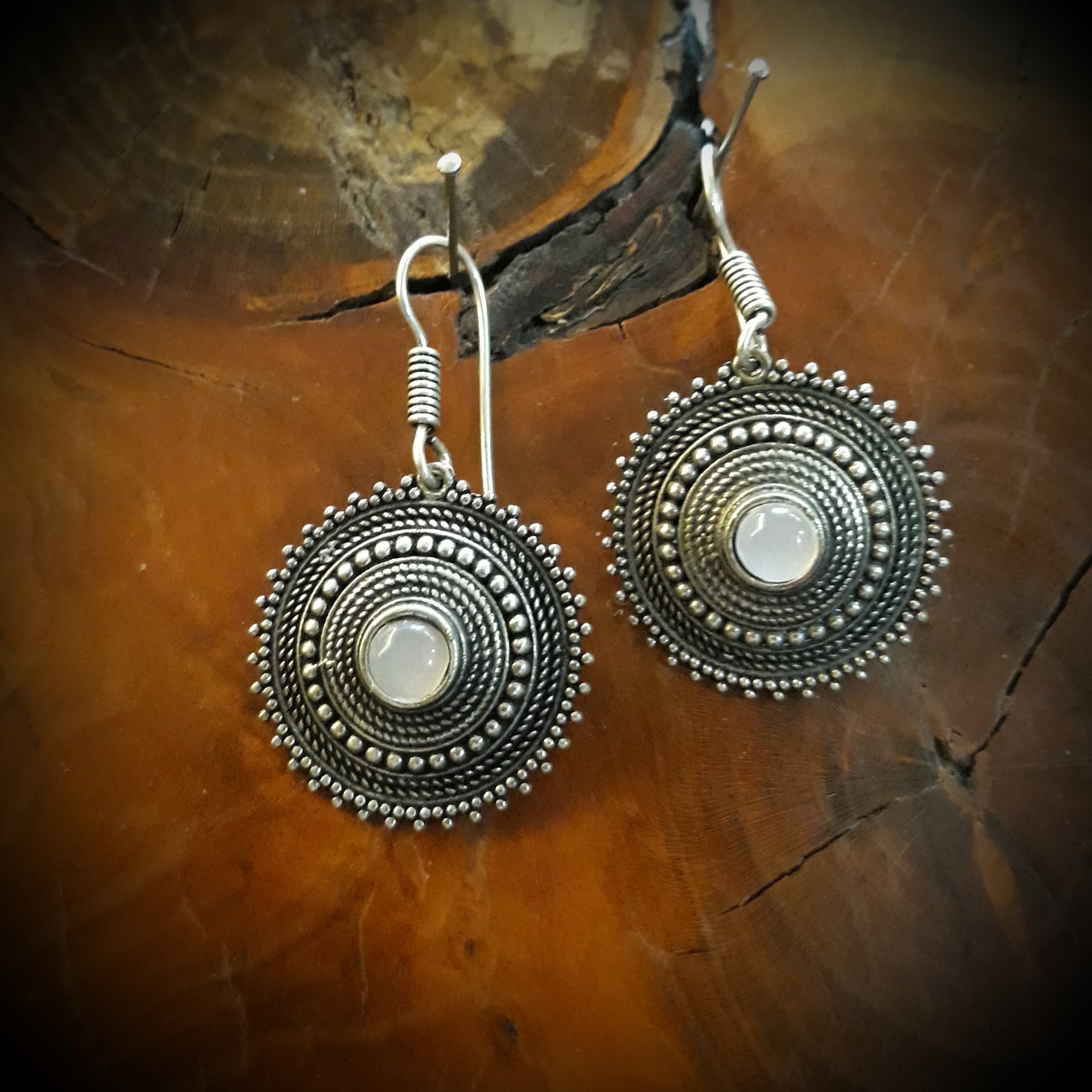 Tuli earrings with moonstone