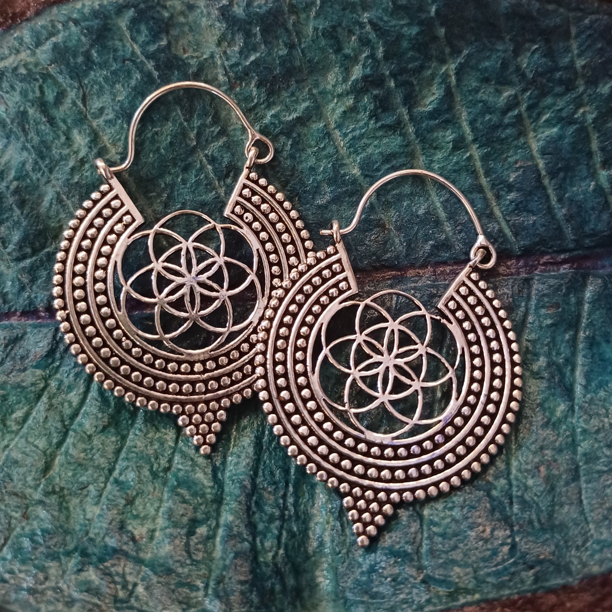 Sundarat earrings