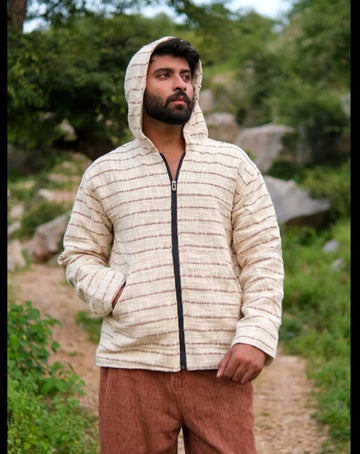 Bundička s kapucňou Nomad