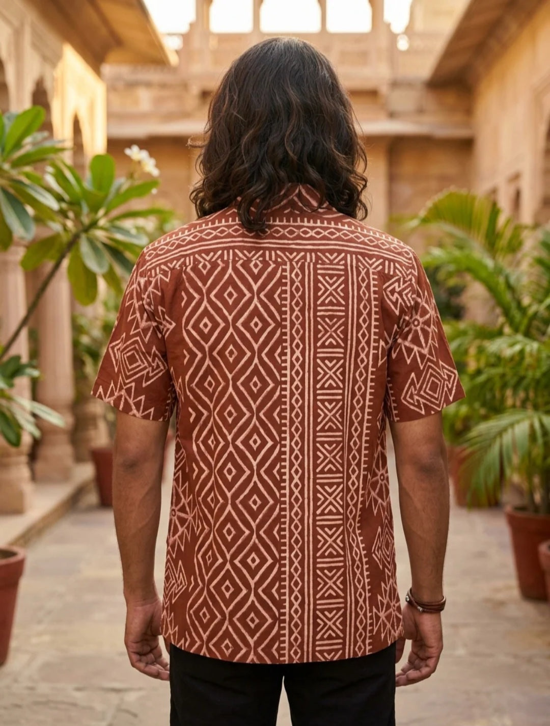 Košeľa s krátkym rukávom Tribal print