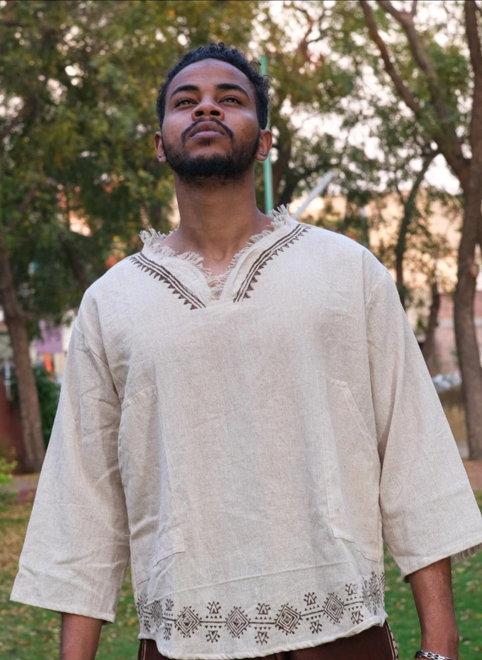 Baggy B unisex shirt