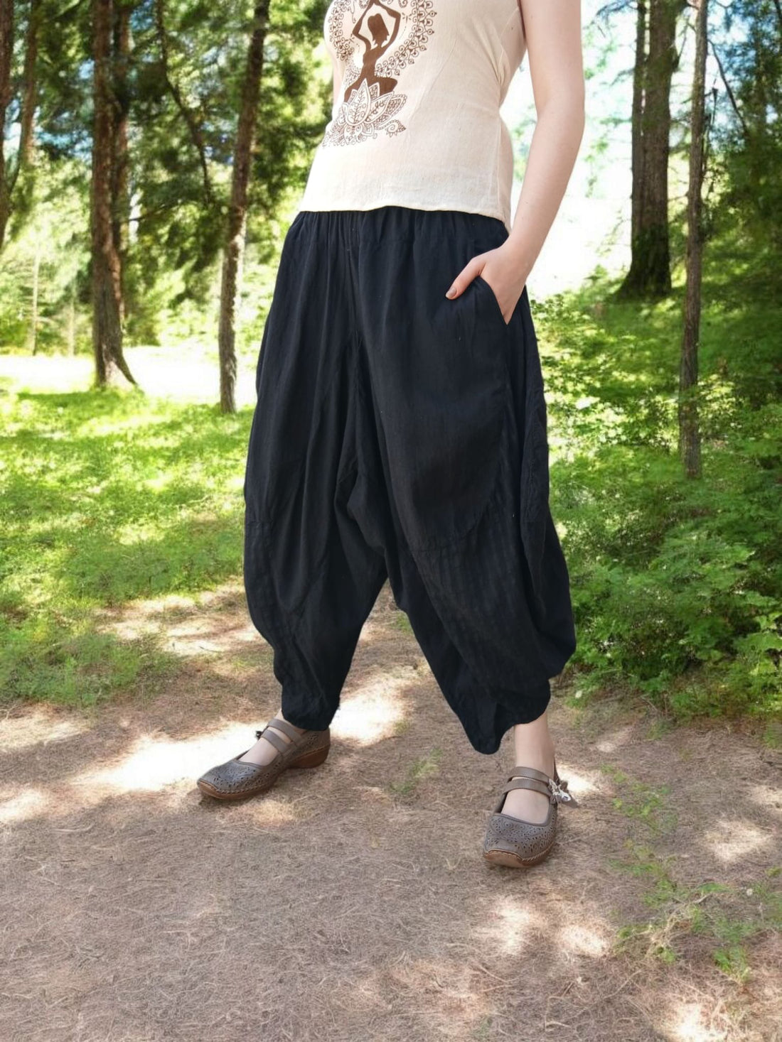 Nohavice Aladinky Elyia čierne
