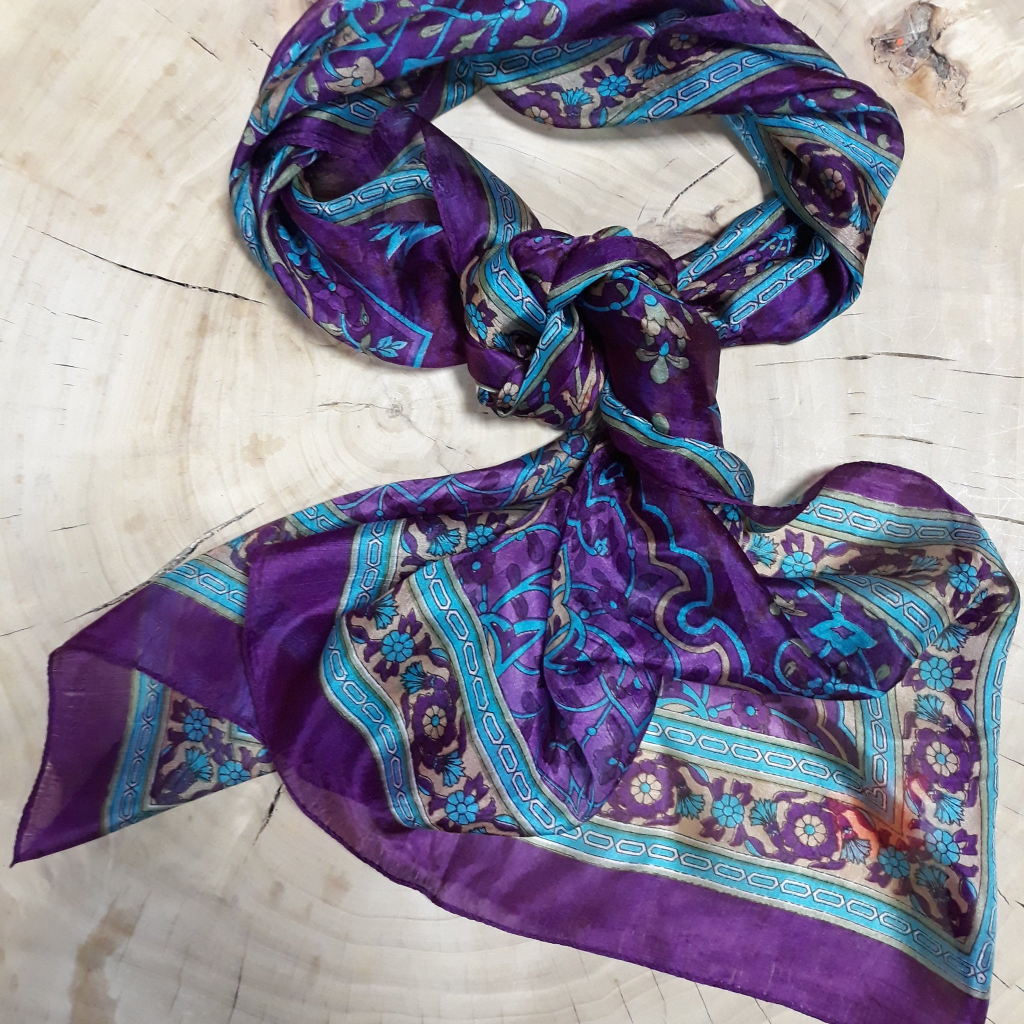 Baliya silk scarf