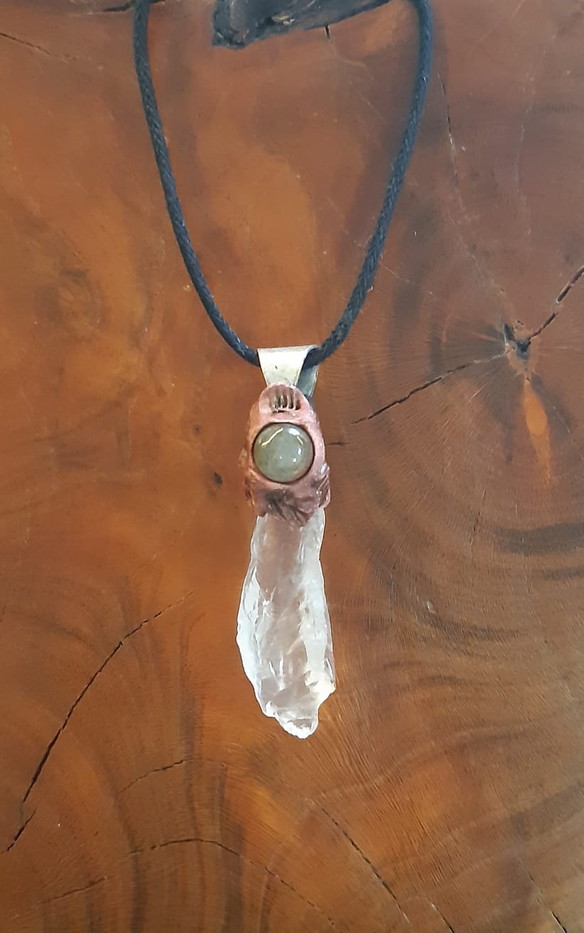 Pendant Crystal and Labradorite 051