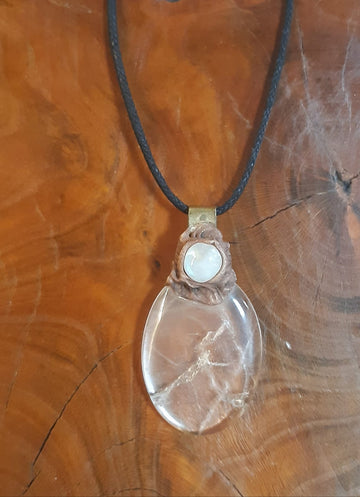 Pendant Crystal and Moonstone 057